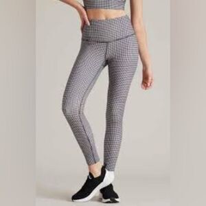 Spanx Black and White Checkered Leggings Sz M